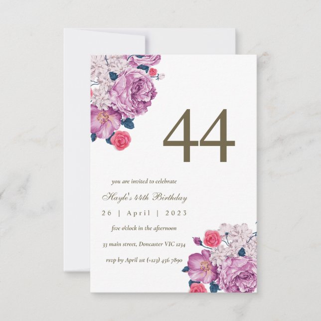 Invitación Cumpleaños número 44 con flores botánicas púrpuras (Anverso)