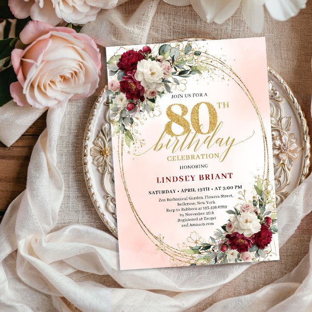 Invitación Cumpleaños número 80 Floral Borgoña Bohemio  (Bohemian Burgundy Floral Milestone 80th Birthday Invite)