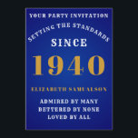 Invitación Cumpleaños Personalizado 1940 Añadir tu nombre Blu<br><div class="desc">Para los nacidos en 1940 y celebrando su fiesta de cumpleaños tenemos la tarjeta de invitación ideal para el cumpleaños. El fondo azul, blanco y dorado, es sobrio y elegante. Personalizar fácilmente el texto en la parte delantera y trasera de esta tarjeta de invitación de cumpleaños utilizando la plantilla proporcionada....</div>