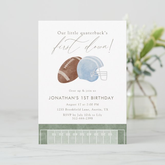Invitación Cumpleaños primero con casco de fútbol azul claro (Anverso de pie)
