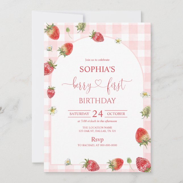 Invitación Cumpleaños primero de fresa con gingham rosa Cumpl (Anverso)