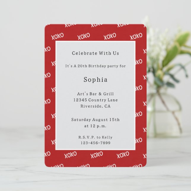Invitación Cumpleaños Rojo Blanco XOXO   (Anverso de pie)