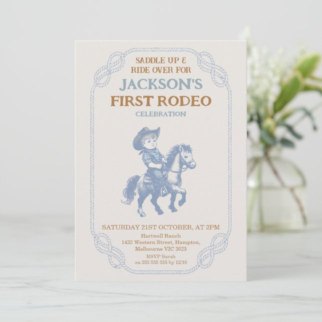 Invitación Cumpleaños Vaquero Vintage Azul Gris Primer Rodeo  (Anverso de pie)