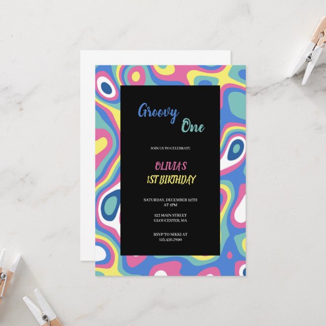Invitación cumpleaños verde, azul, rosa y amarillo groovic (Anverso/Reverso In Situ)