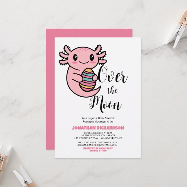 Invitación Cute Axolotl sobre la Luna sosteniendo huevo de Pa (Anverso/Reverso In Situ)