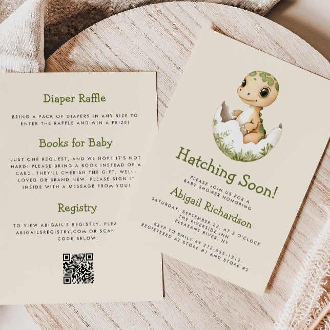 Invitación Cute Dinosaur Hatching Soon Código QR Baby Shower (Subido por el creador)