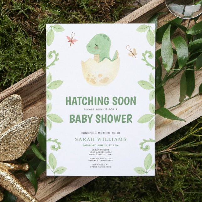 Invitación Cute dinosaurio acuarela Hatching pronto Baby Show (Get ready for a Jurassic celebration with our adorable dinosaur baby shower invitations! 🦕)