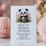 Invitación Cute Floral Kids Panda Birthday Party<br><div class="desc">¡Celebra el primer cumpleaños de tu pequeña con esta adorable invitación de cumpleaños de panda pastel! Perfectas fiestas de cumpleaños para los niños, este diseño presenta un oso panda lindo sentado junto a las flores, así como una fuente adorable pero fácil de leer, todo en colores suaves y ondulados. Esta...</div>