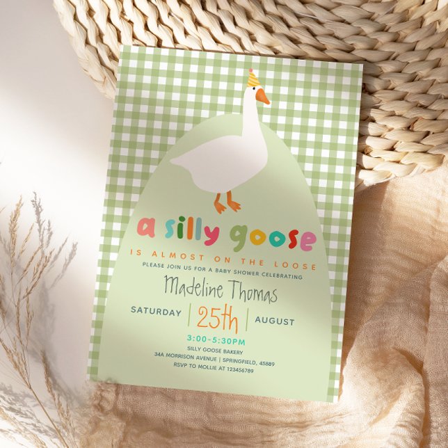 Invitación Cute Gingham Neutral Silly Goose Baby Shower  (Subido por el creador)