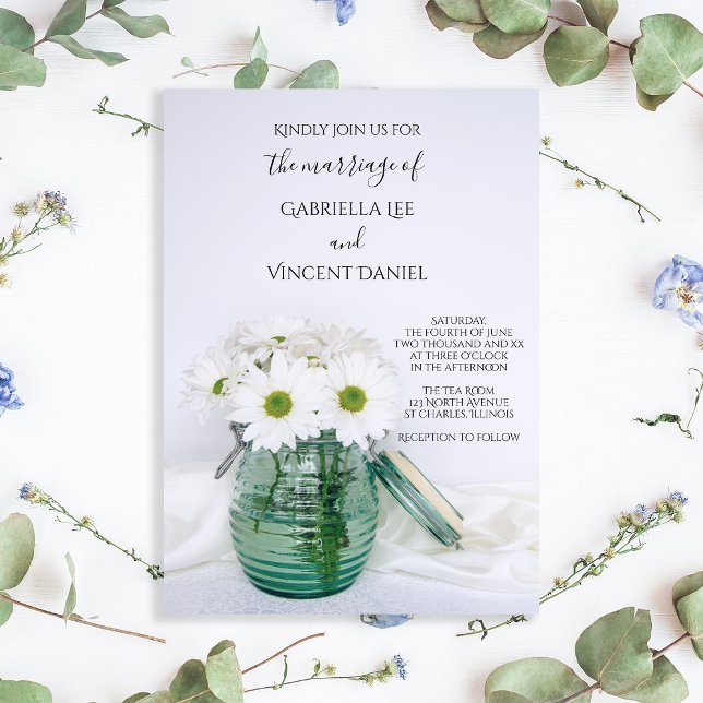Invitación Daisies blancos en Boda de la vesícula de Jar Azul (Subido por el creador)