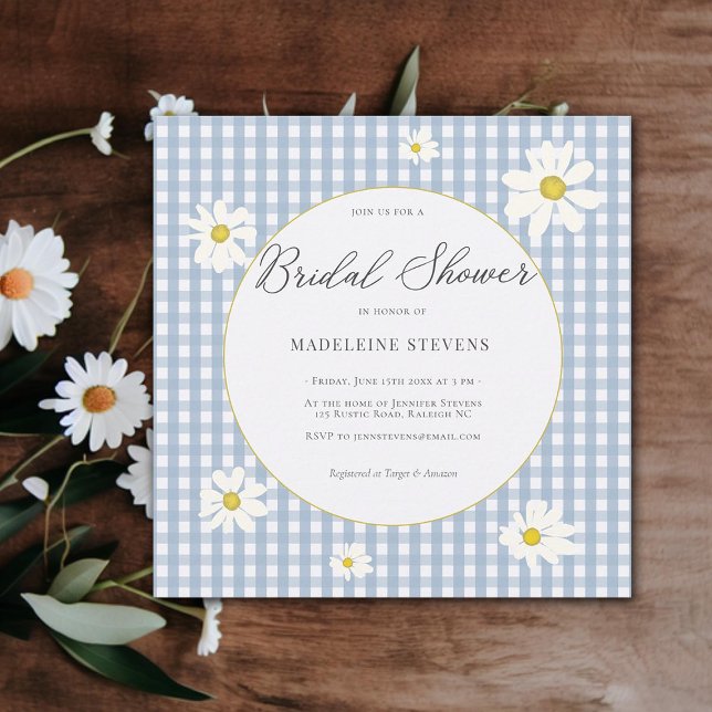 Invitación Daisies rusos Dusty Blue Gingham Bridal Shower (rustic daisies dusty blue gingham bridal shower invitation modern elegant classy simple backyard)
