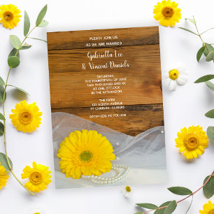Invitación Daisy amarillo y Boda del granero rural Pearls