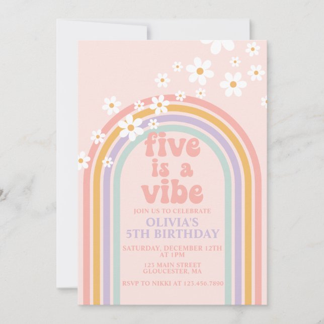 Invitación Daisy Five es un arco iris Vibe Pastel 5° cumpleañ (Anverso)