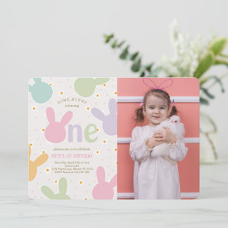 Invitación Daisy Floral Bunny 1er cumpleaños Foto