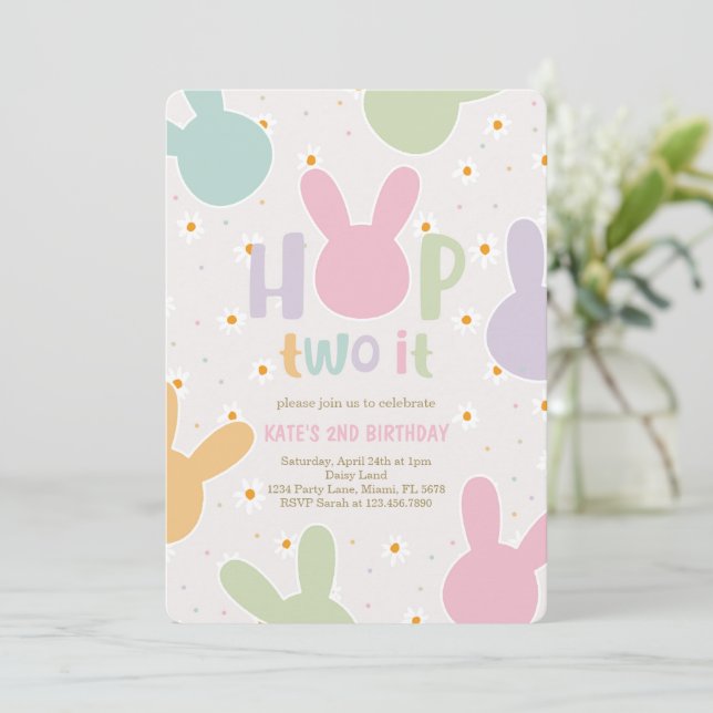 Invitación Daisy Floral Bunny 2º cumpleaños (Anverso de pie)