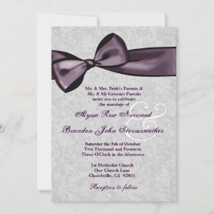 Invitación Damasco plateado con Boda V2 morado profundo