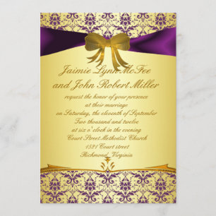 Invitación Damasco púrpura formal adornado del oro que casa