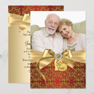 Invitación Damasco Rojo Dorado y Foto de Bow de 50 Aniversari