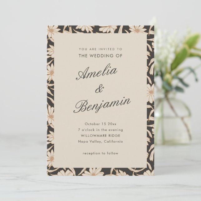 Invitación Dark Floral Botanical Black Ivory Wedding (Anverso de pie)