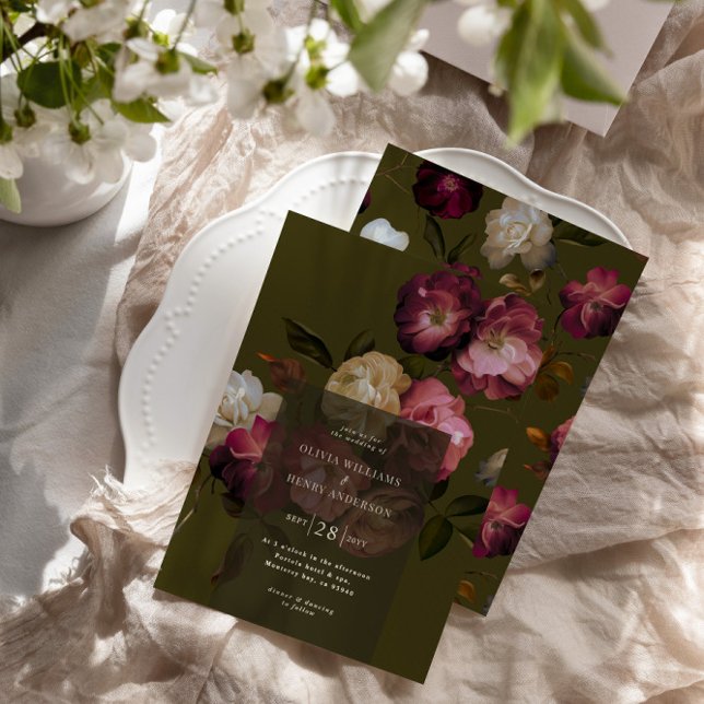 Invitación Dark Green Floral Moody Black Elegant Romantic (Subido por el creador)