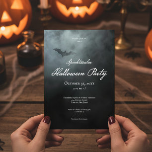 Invitación Dark Moody Midnight Bat & Fog Halloween Party