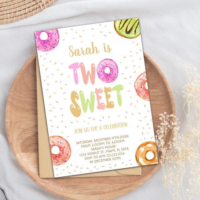 Invitación de 2º cumpleaños para el Pastel ligero  (Two Sweet Light Pastel Donut Birthday Invitations)