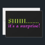 Invitación de 40º cumpleaños de Surprise<br><div class="desc">La invitación para la fiesta de cumpleaños negra,  verde limón y rosa caliente es para la próxima celebración de la fiesta de cumpleaños 40 de la colina. Nuestra plantilla está lista para su próximo evento.</div>