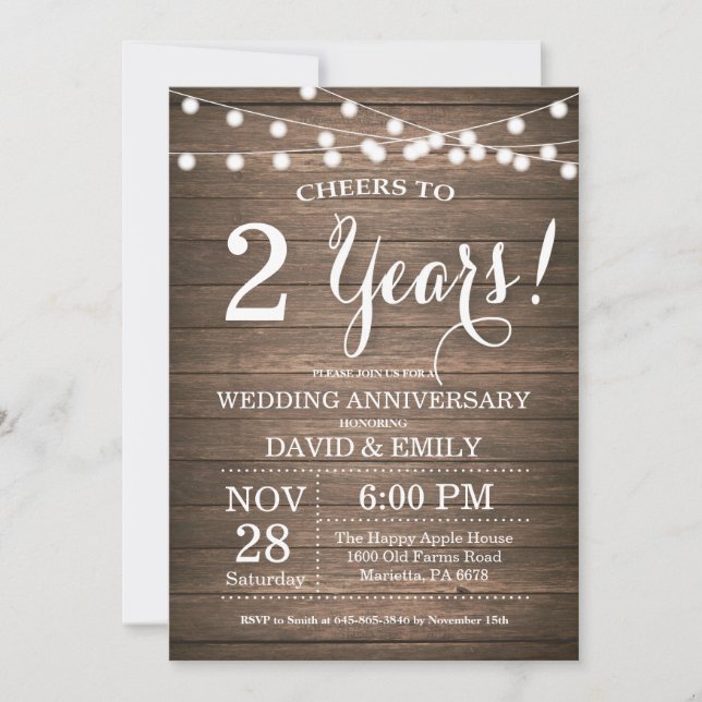 Invitación de aniversario de bodas de madera rústi (Anverso)