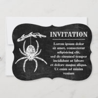 Invitación de araña gótica colgando de una rama