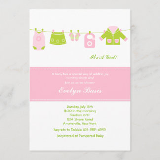 Invitación de Baby Shower a la línea de ropa rosa