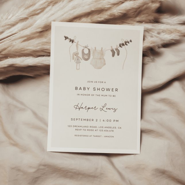 Invitación de Baby Shower a ropa neutra de género (Subido por el creador)
