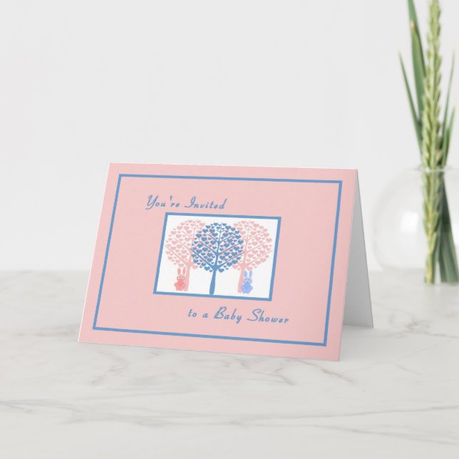 Invitación de Baby Shower con conejillos y árboles (Anverso)