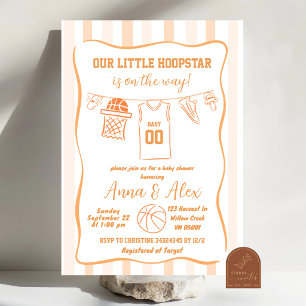 Invitación de baby shower de baloncesto dibujada a