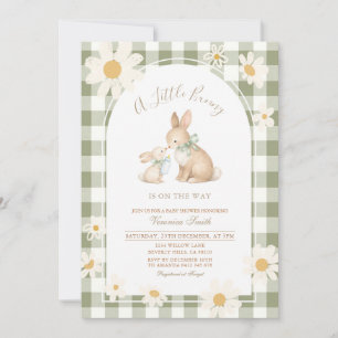Invitación de Baby Shower de conejito en gingham d