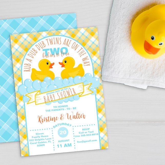 Invitación de Baby Shower de Twins Rubber Duck - G (gender neutral rubber duck bubbles baby shower invitation for twins)