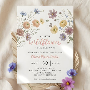 Invitación de Baby Shower de una pequeña niña flor