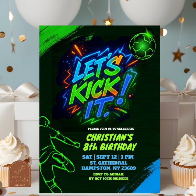 Invitación de balón de fútbol adolescente con graf (Subido por el creador)