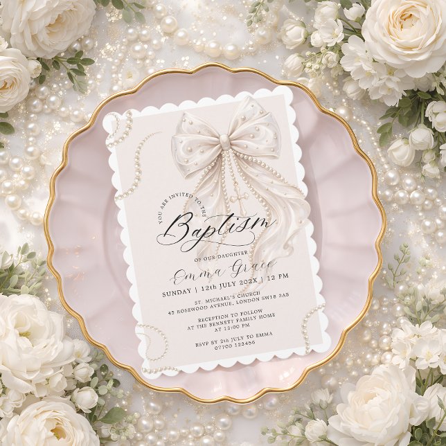 Invitación de Bautizo Coquette Beige con Lazo y Pe (Subido por el creador)