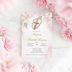 Invitación de bautizo floral rosa Crucifijo