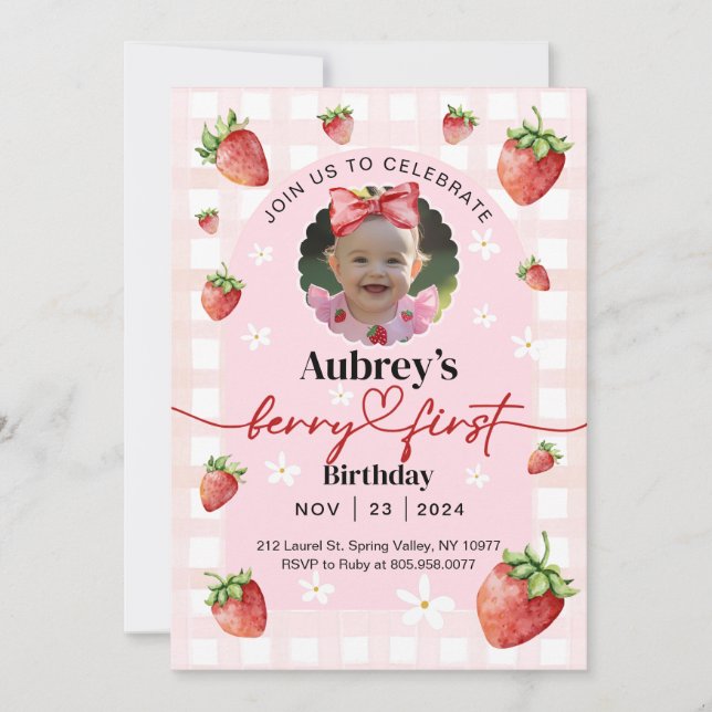 Invitación de Berry First Birthday con foto (Anverso)