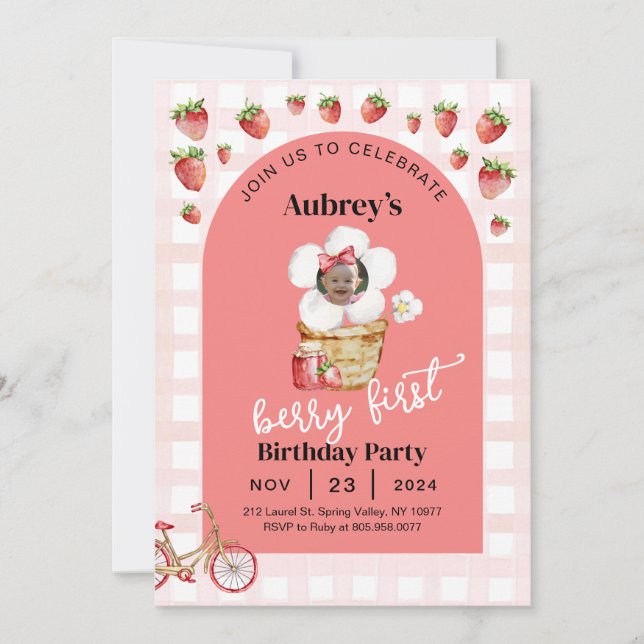 Invitación de Berry First Birthday con foto (Anverso)