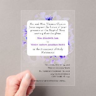 Invitación de boda católica con violetas elegantes