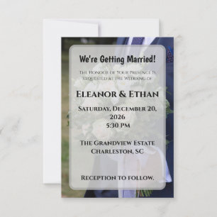 Invitación de Boda Clásica Foto del Novio Sostenie