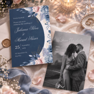 Invitación de boda con arco floral azul polvorient