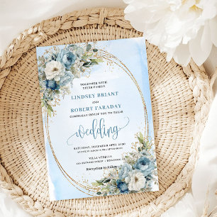 Invitación de boda con brillo dorado y flores azul