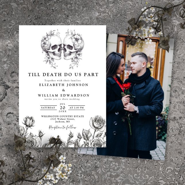 Invitación de boda con calaveras góticas 'Hasta qu (Till Death Gothic Skulls Photo Wedding Invitation)