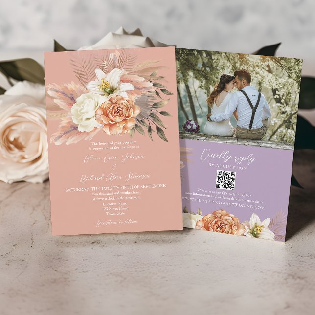 Invitación de boda con código QR floral melocotón  (Subido por el creador)