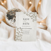 Invitación de boda con estampado animal neutro par