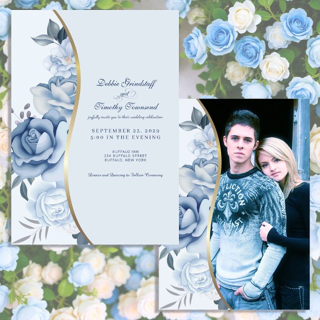 Invitación de boda con flores azules y foto person (Subido por el creador)