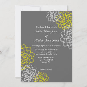 Invitación de boda con flores bosquejadas en gris/
